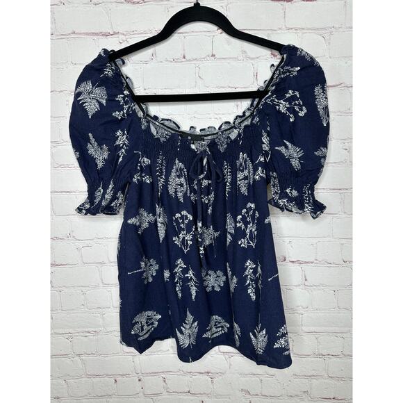 NEW Tuckernuck Pomander Place Beaufort Botanical Esme Top Womens XS Blue Floral - Picture 2 of 5